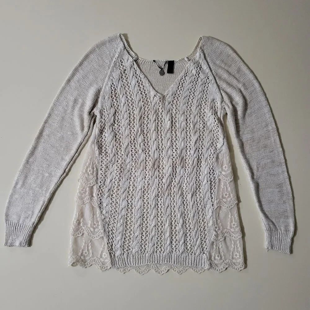 Buckle BKE Cream Cable Knit And Lace V-Neck Sweater